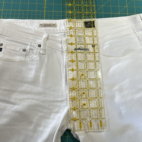 The Tomboy Crop by AG - Picture 7 of 13